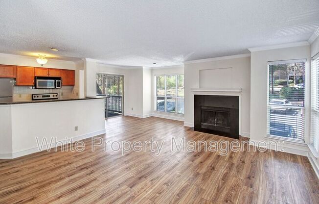 2512 Cranbrook Lane #4