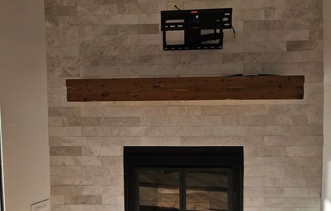 Cherry Creek Beautiful and Bright 1 Bed 1 Bath Condo