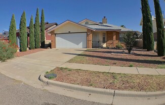 North Hills 3 Bed Refrig A/C!