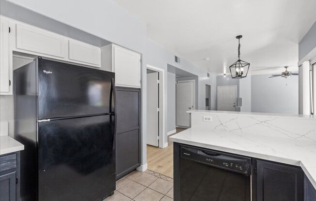 2 beds, 2 baths, $1,650, Unit UNIT 101