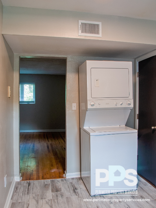 657 JOHN WESLEY DOBBS AVE NE