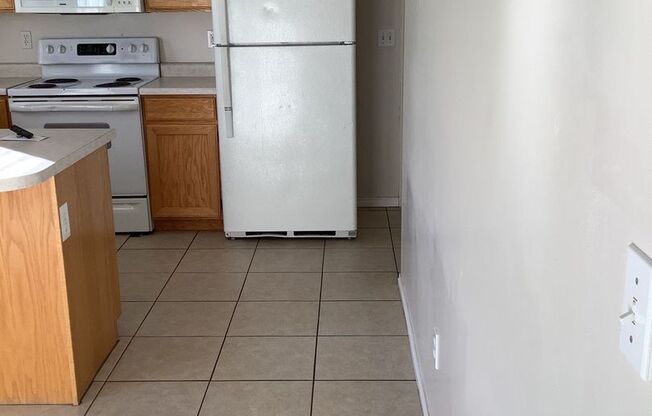 3 beds, 2 baths, $2,200