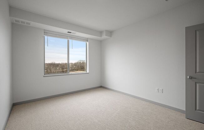 2 beds, 2 baths, 1,087 sqft, $2,095, Unit 430