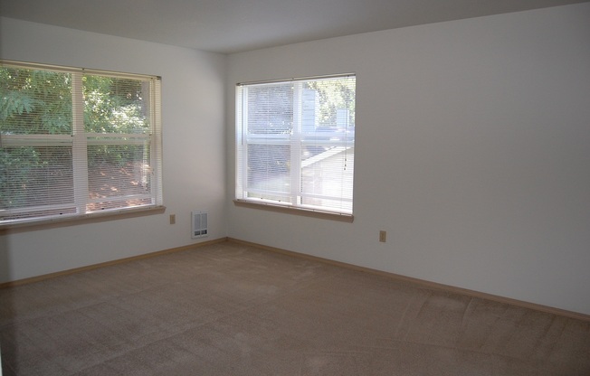 2 beds, 2 baths, 1,165 sqft, $1,599, Unit 3729