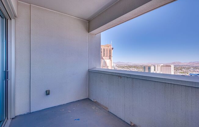 2 beds, 2 baths, $2,450, Unit # 2407