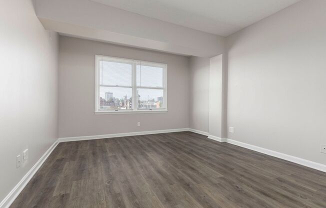 2 beds, 2 baths, $995, Unit 327