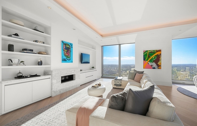 3 beds, 3.5 baths, 3,696 sqft, $60,000, Unit 5801