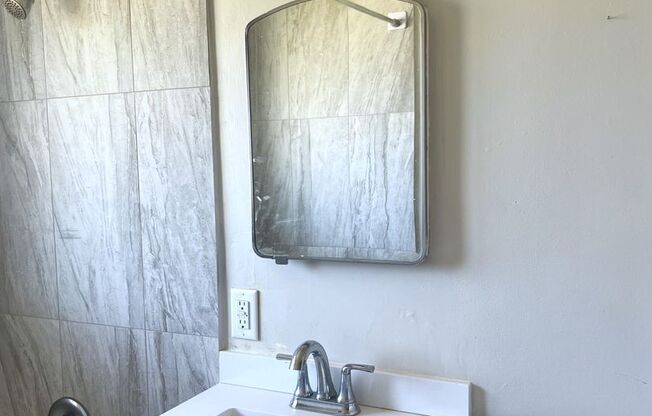 Cozy 1 Bed/1 Bath Apartment in Quiet Complex — $1,150/month