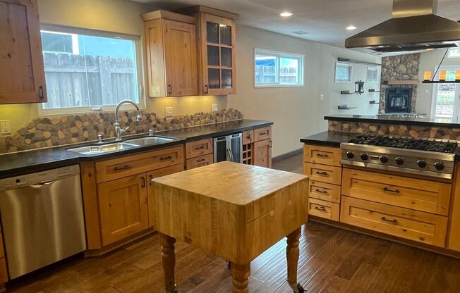 Clairemont Beauty - Welcome Home!