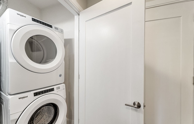 1 bed, 1 bath, 592 sqft, $3,495, Unit 307