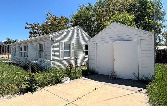 Newly updated 3 bedroom Salt Lake home is a must see!!