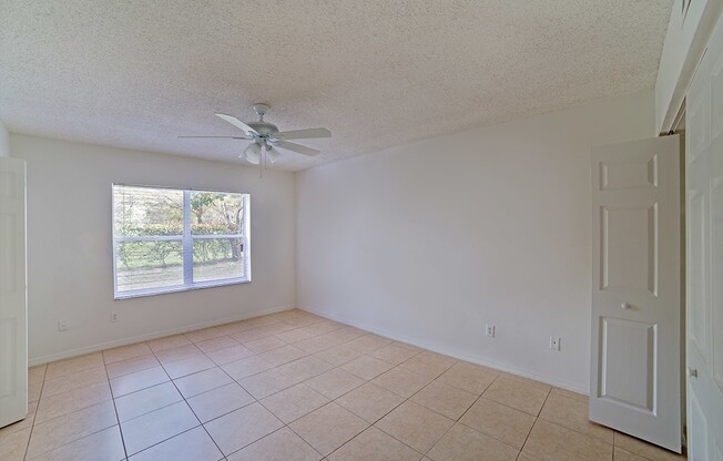 2 beds, 2 baths, 1,130 sqft, $2,275, Unit 09 - 918