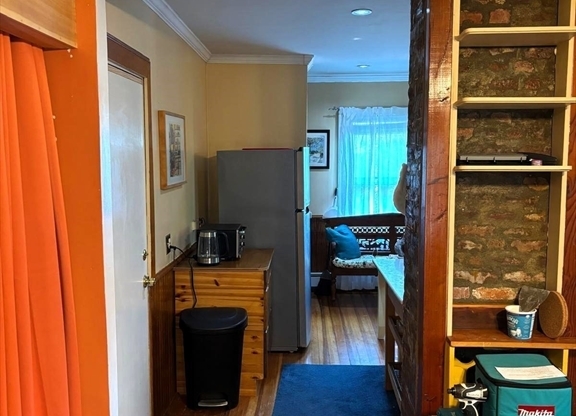 2 beds, 1.5 baths, 1,200 sqft, $4,500, Unit 3