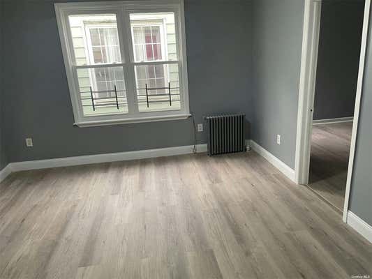 4 beds, 1 bath, $3,400