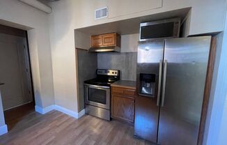 3 beds, 2 baths, $2,195, Unit #1