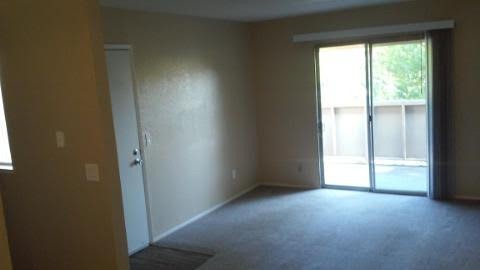 2 beds, 1 bath, 800 sqft, $1,700, Unit 253