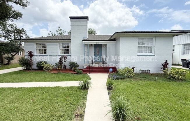 2115 TRAYMORE RD