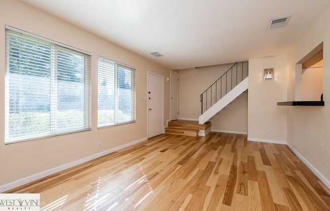 Cozy 3 Bed 1.5 Bath Town Home w/ Private Patio