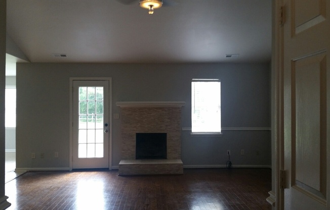 3 beds, 2 baths, $1,798