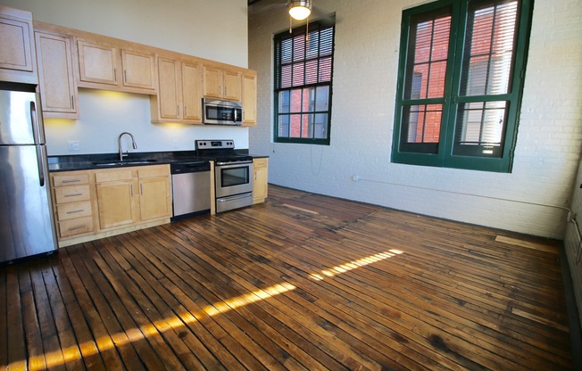 1 bed, 1 bath, 604 sqft, $1,395, Unit APT 309