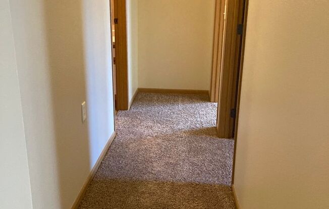 2 beds, 2 baths, 972 sqft, $1,420, Unit 2112-204