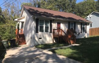 Beautiful  3 bedroom 2 bath Home Located in SW Concord in a small quaint neighborhood