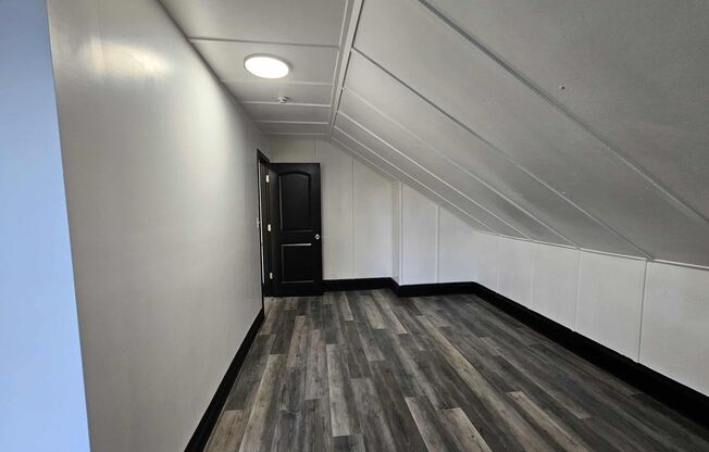 Beautiful 4 Bed, 1 Bath Home for Rent- Spacious, Modern, and Move in Ready!