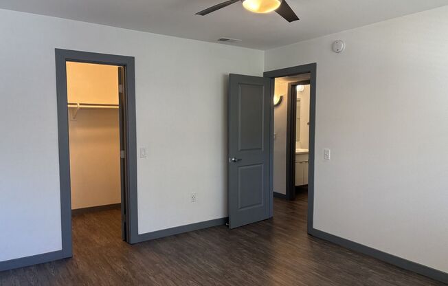 2 beds, 1 bath, 950 sqft, $2,875, Unit D076