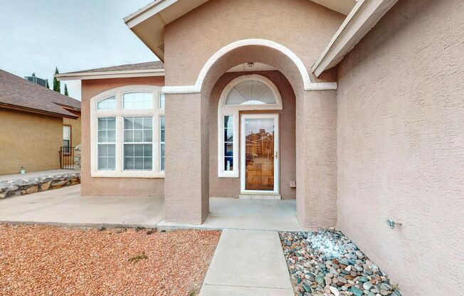 Beautiful 4 bedroom, 2 bath home in Northeast El Paso!
