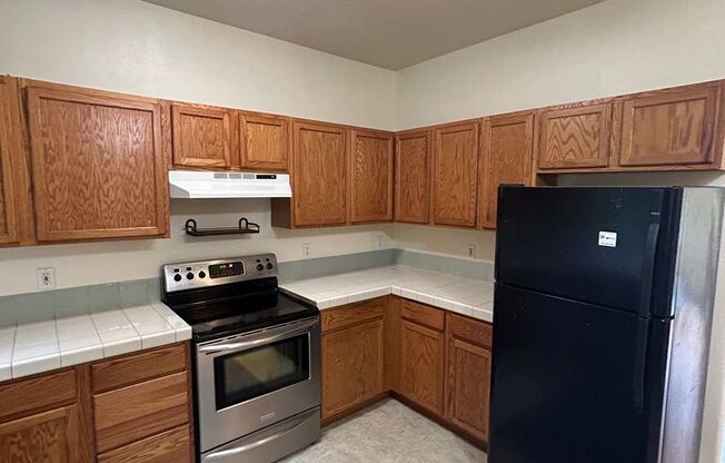 2 beds, 2 baths, $1,850