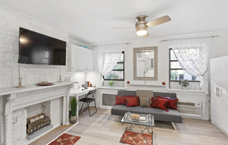 149 E 62 ST