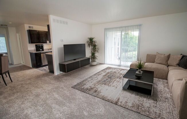 1 bed, 1 bath, 697 sqft, $1,249, Unit 03-141205