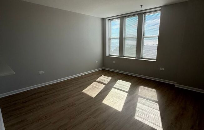 1 bed, 1 bath, 550 sqft, $1,450, Unit 1101