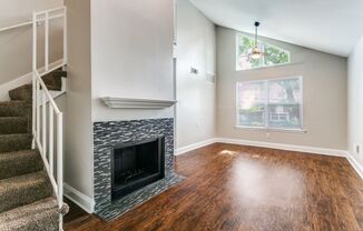 4023 N Hall St. #206