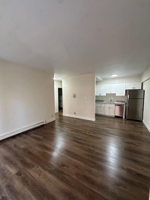 1560 N PROSPECT AVE