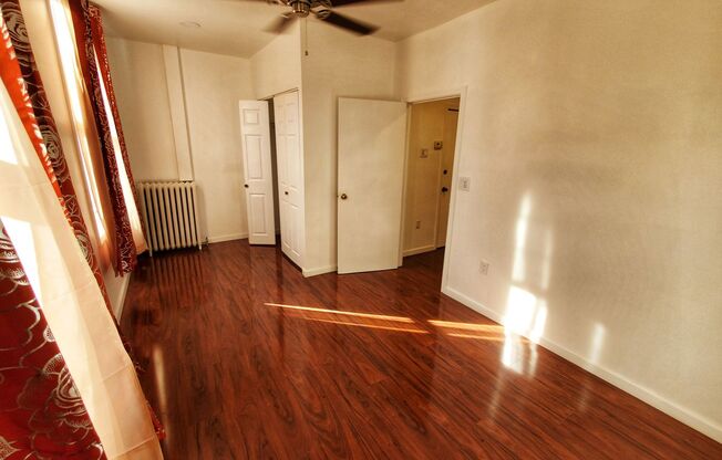 1 bed, 1 bath, 550 sqft, $1,150, Unit Unit 4