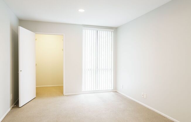 1 bed, 1 bath, 550 sqft, $2,398, Unit 407