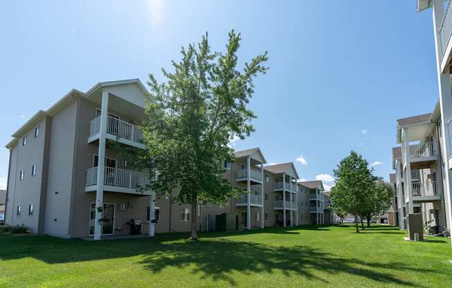 Fargo, ND Parkside Apartments. An exterior view of an apartment complex