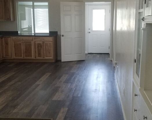 3 beds, 2 baths, $3,000