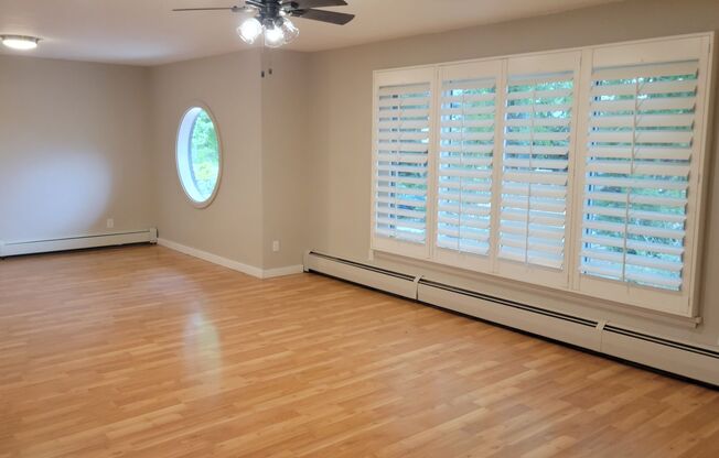 3 Bed, 3 Bath with Downstairs Kitchenette - Available Now! - MileStone RES