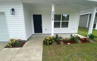 3 beds, 2 baths, $2,250