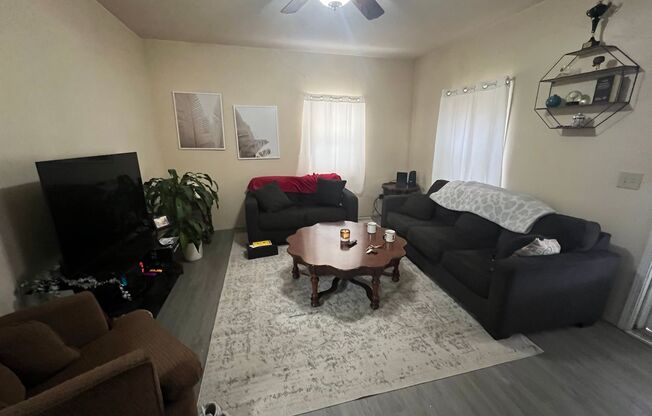 2 beds, 1 bath, $1,450