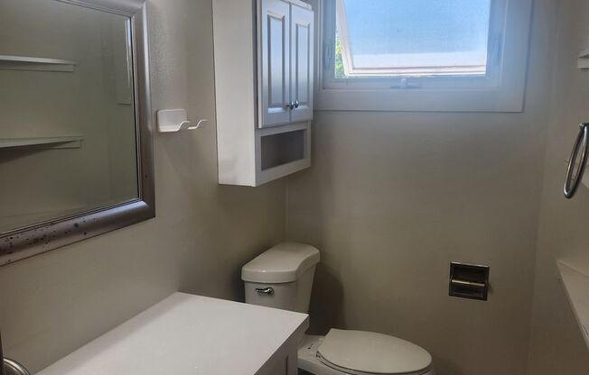 Studio, 1 bath, $1,375