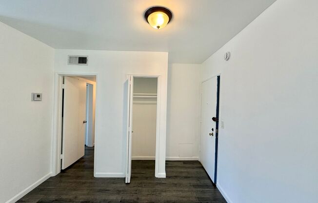 1 bed, 1 bath, 800 sqft, $2,200, Unit 109