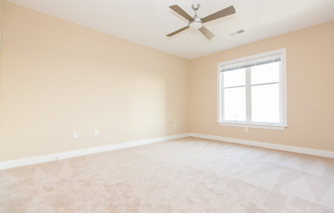 3 beds, 2 baths, 1,631 sqft, $2,500, Unit 3D