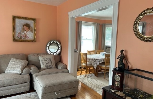 155 MANTHORNE RD