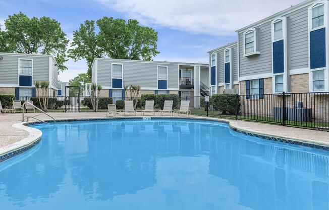The Berkshire - Apartment Living in Houston, TX