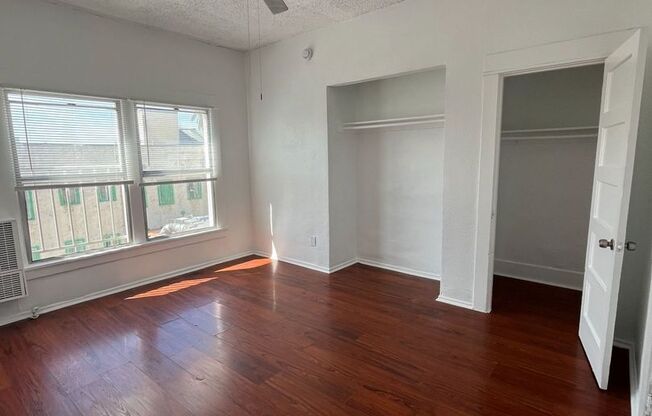 310 S Alvarado
