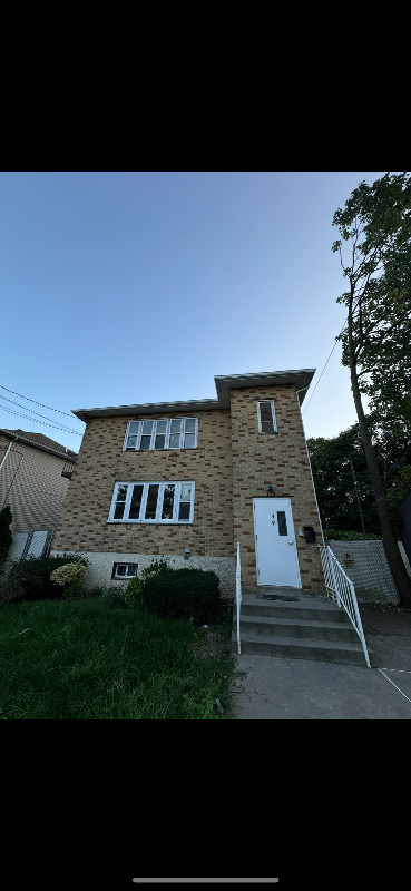 12 STEUBEN ST