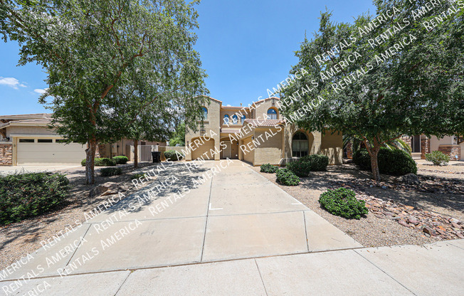 3382 E ROADRUNNER DR